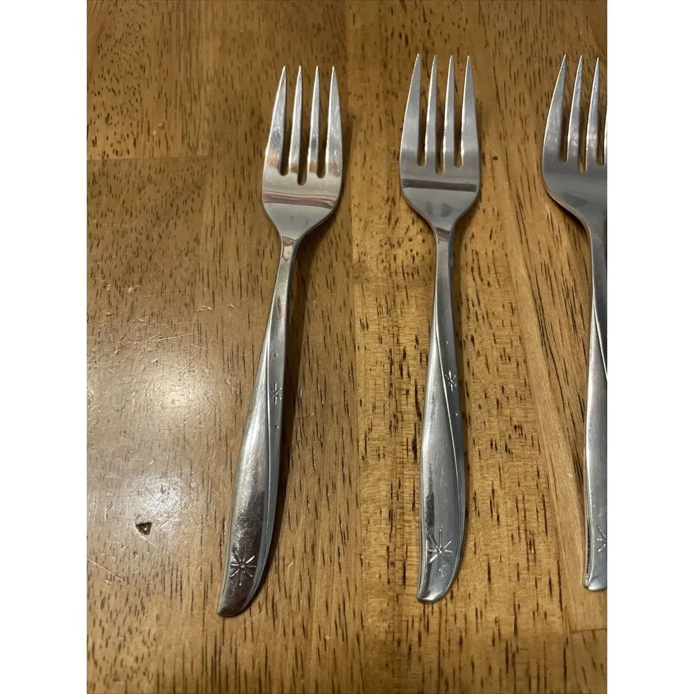Oneida Comm. TWIN STAR Stainless Betty Crock.Flatware Dinner‎ Forks& Knives